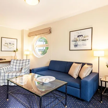 Apartment Grasnelke - Mit Terrasse Zum Kurpark Im Ostseeheilbad Zingst