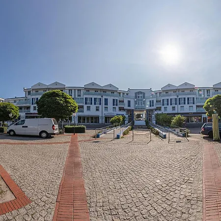 Grasnelke - Mit Terrasse Zum Kurpark Im Ostseeheilbad * Zingst